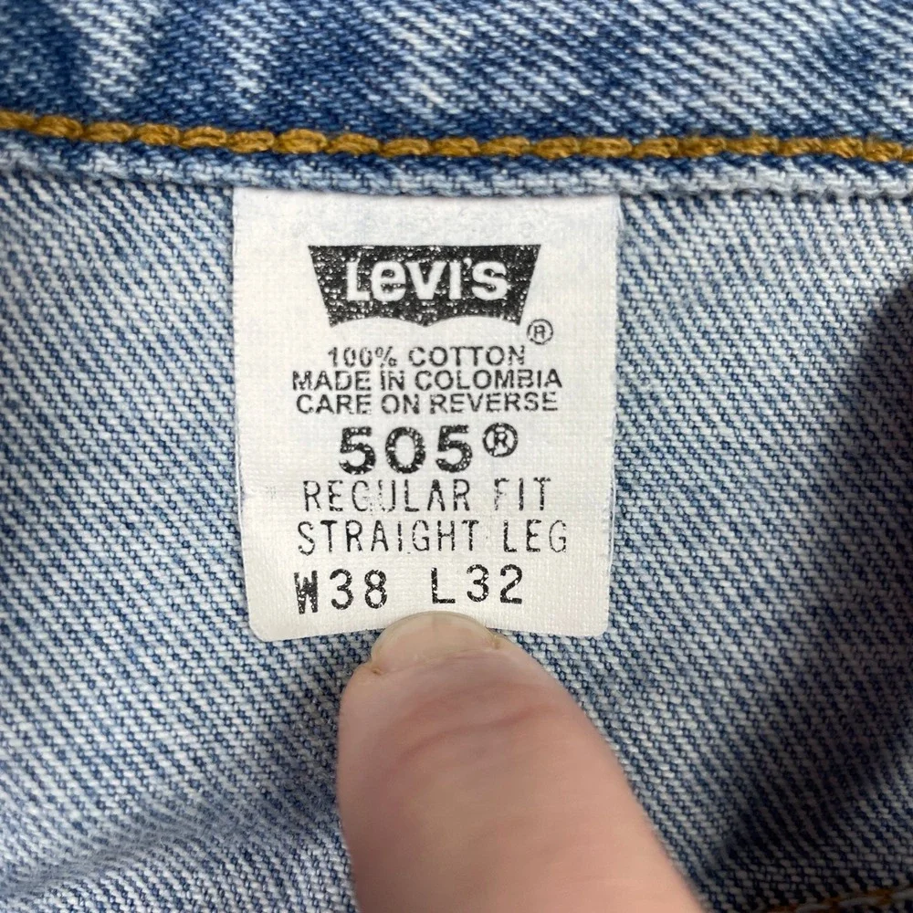 Vintage Levis 505 Jeans Mens 38x32 (Fits 35x31) Light Wash Regular Straight Leg